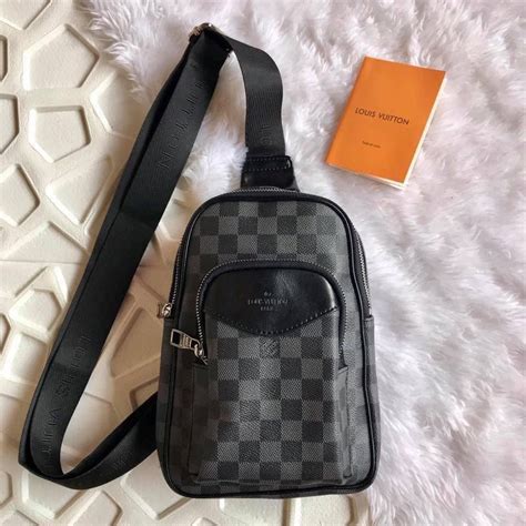 louis vuitton side bag men's.